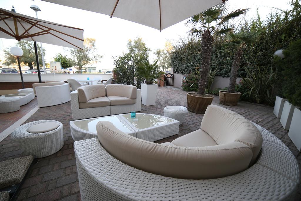 Sportur Club Hotel Cervia Exterior foto