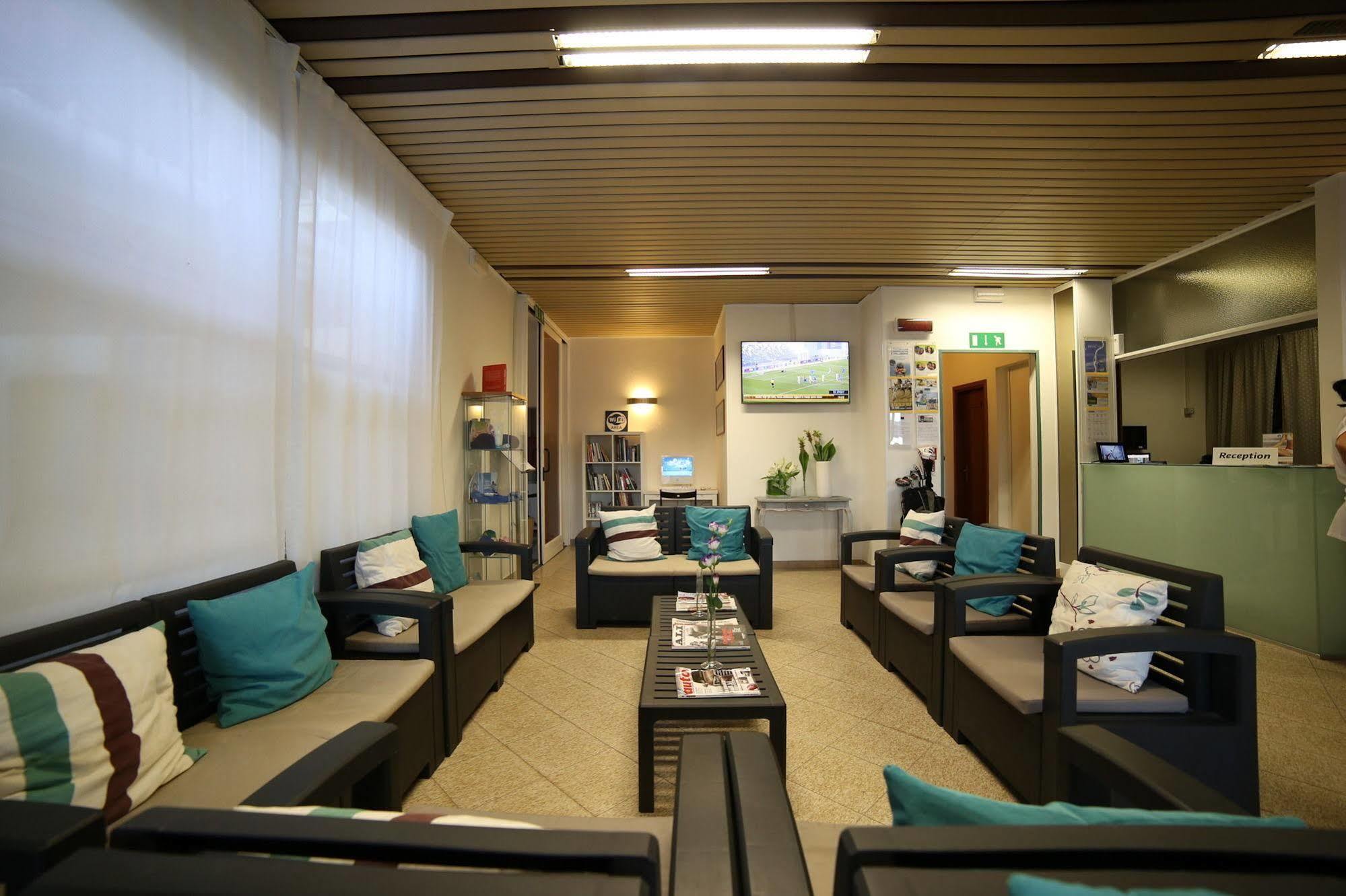 Sportur Club Hotel Cervia Exterior foto